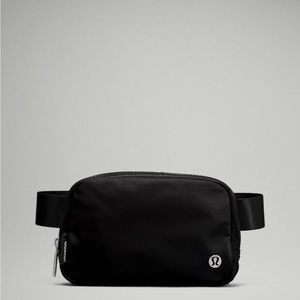 NWT Lululemon Athletica Everywhere Belt Bag